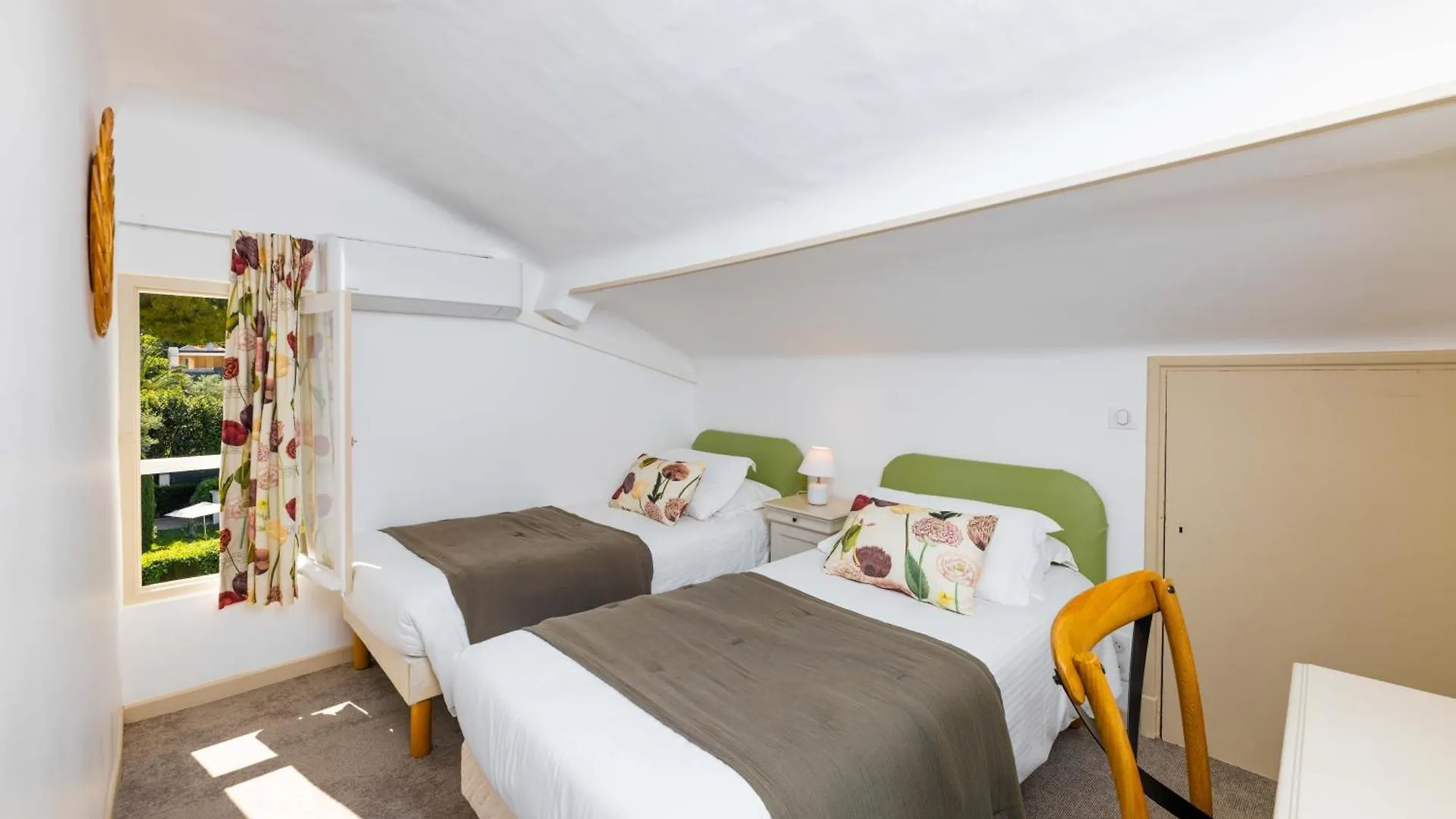 Hotel Mas Djoliba Antibes 3*,
