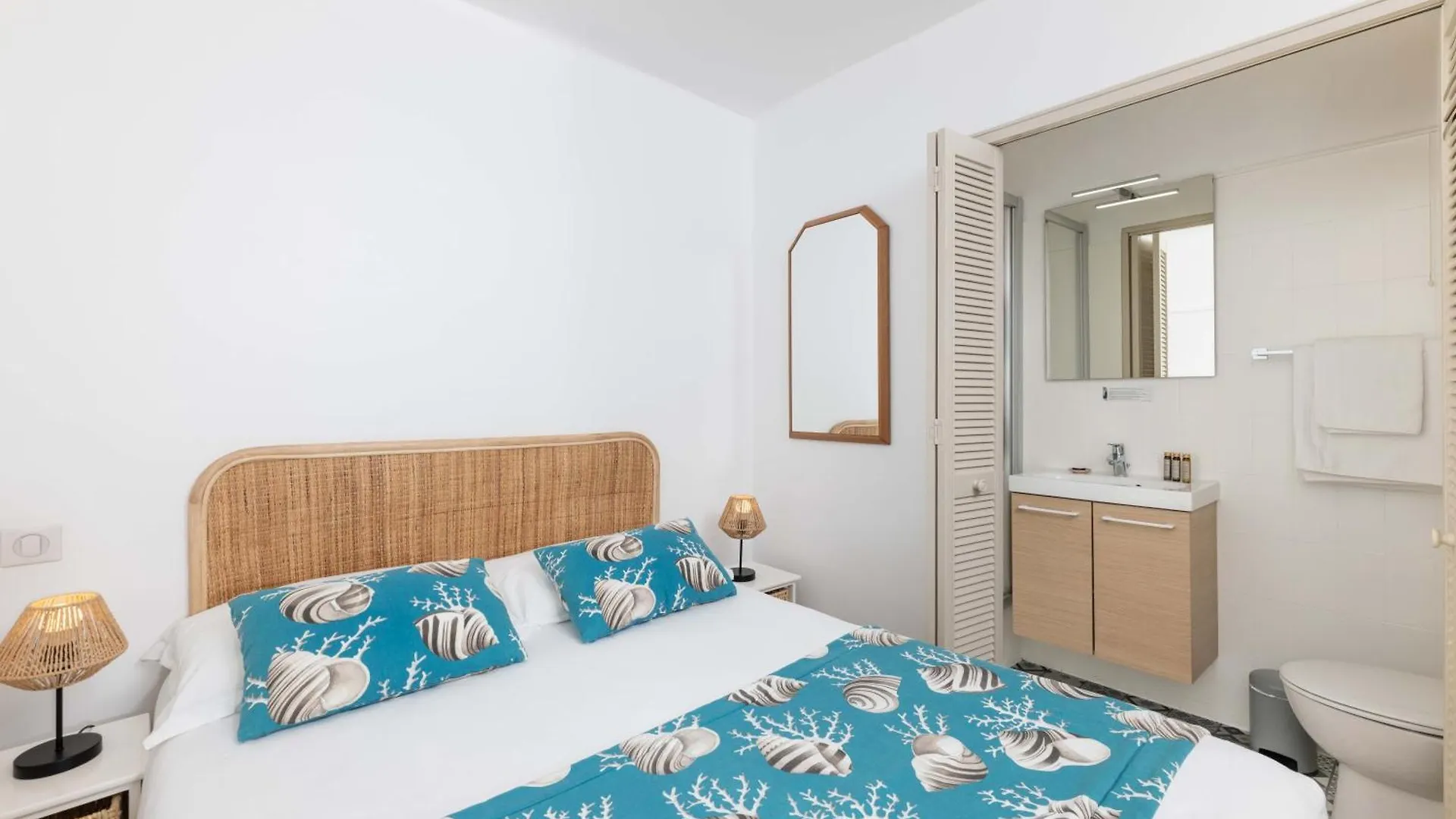 Hotel Mas Djoliba Antibes 3*,