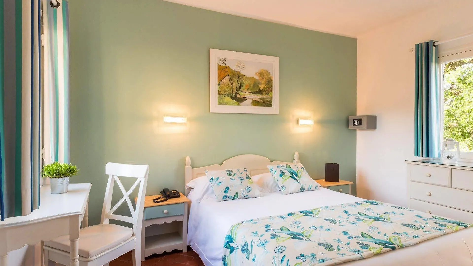 Hotel Mas Djoliba Antibes