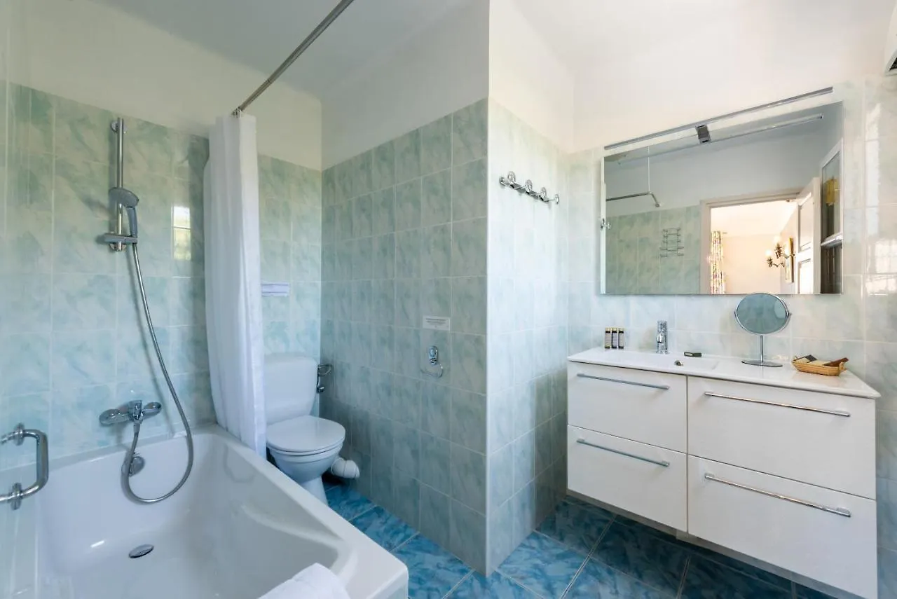 Mas Djoliba Hotell Antibes