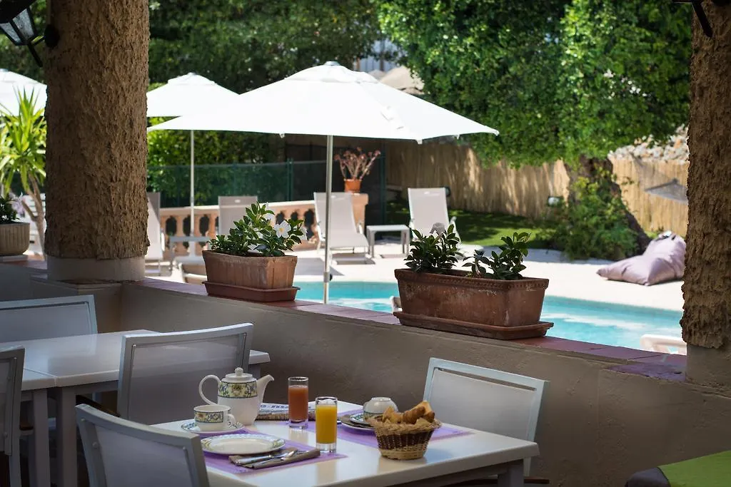 Mas Djoliba Hotell Antibes