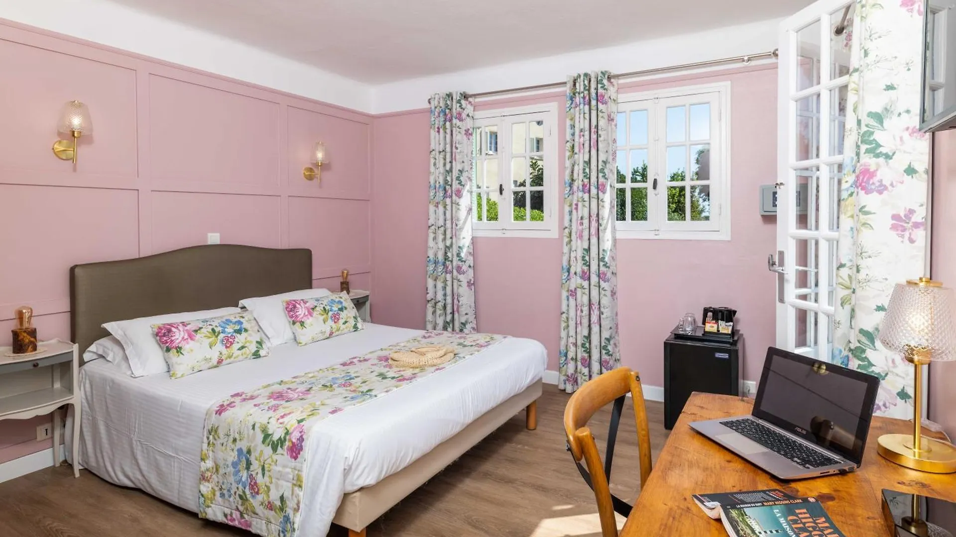 Hotel Mas Djoliba Antibes